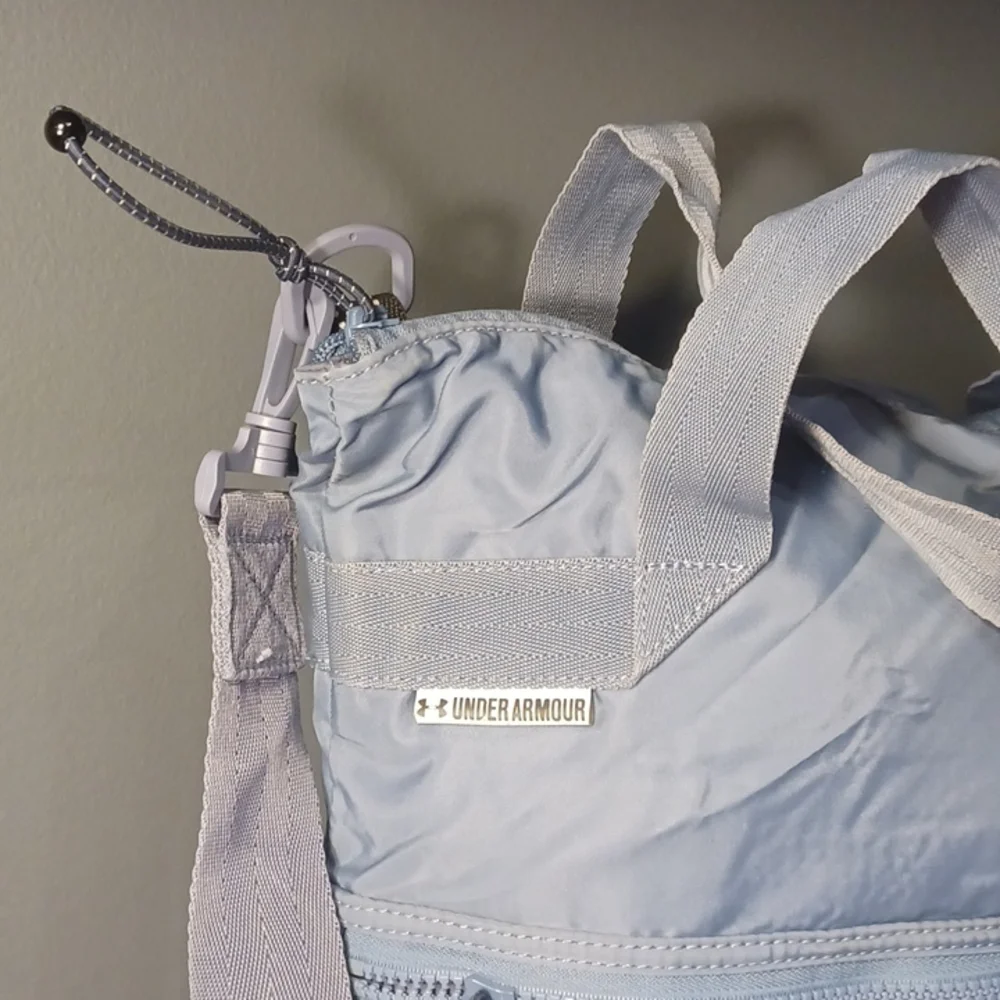 Under Armour large messenger bag - Picture 2 of 16